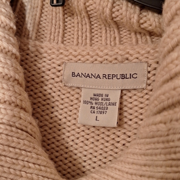 Banana Republic 100% Wool Cardigan Sweater Ladies Large Vintage Holiday 2002 Y2K - Picture 2 of 6